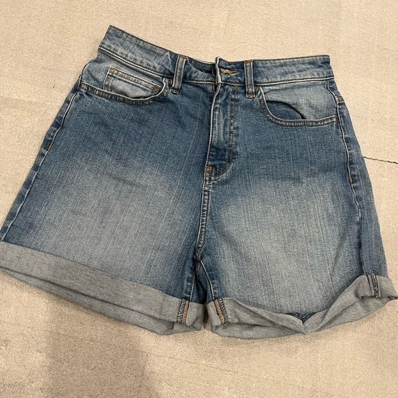 [28]Vans W HIGH RISE ROLL CUFF SHORTS - Picture 4 of 11